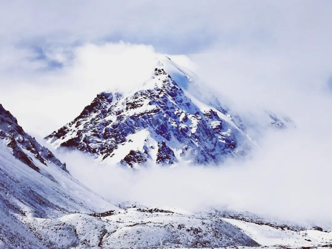 巴尔斯雪山景区临时闭园