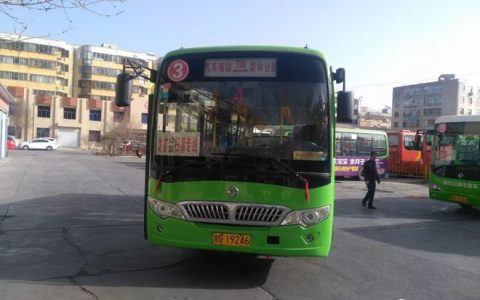 张掖市城运公交公司开通“龙首公墓扫墓”公交专线