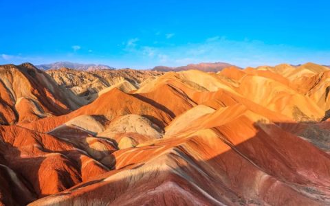 关于张掖七彩丹霞旅游景区在2026临泽马拉松活动期间临时闭园的公告